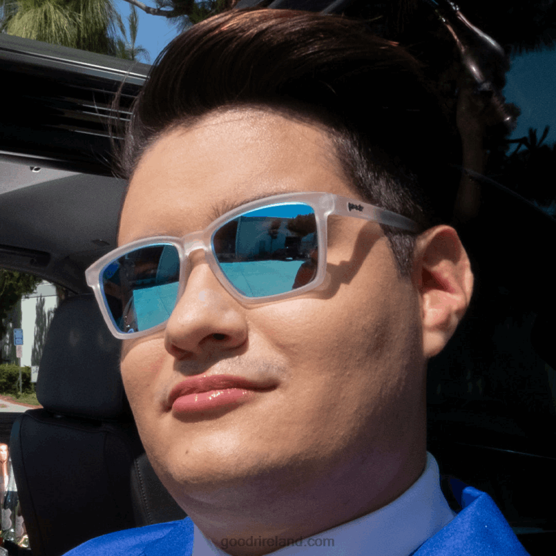 Goodr P68JB76 Middle Seat Advantage